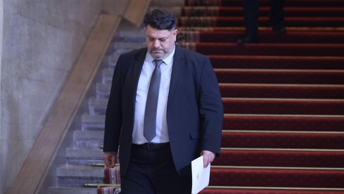 Атанас Зафиров