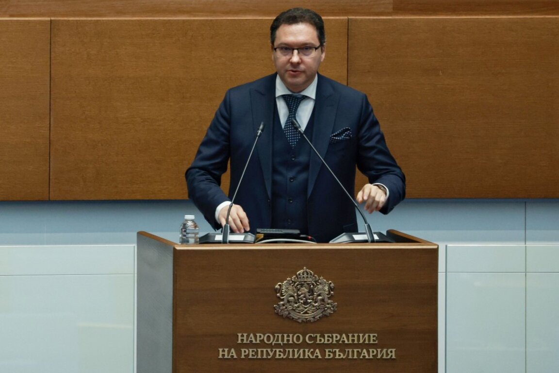 Министърът на вътрешните работи Даниел Митов