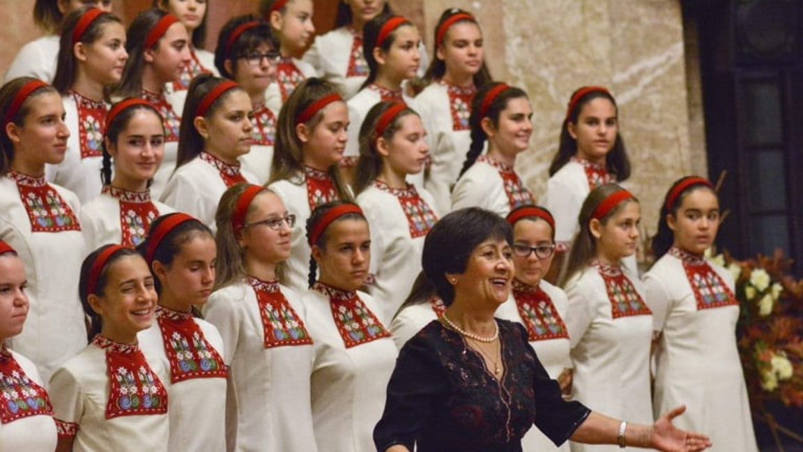 Маестра Венеция Караманова и Детския хор на БНР