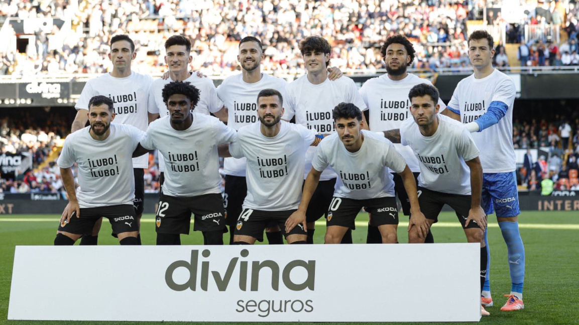 “Valencia” Takımı oyuncularından ve tara...