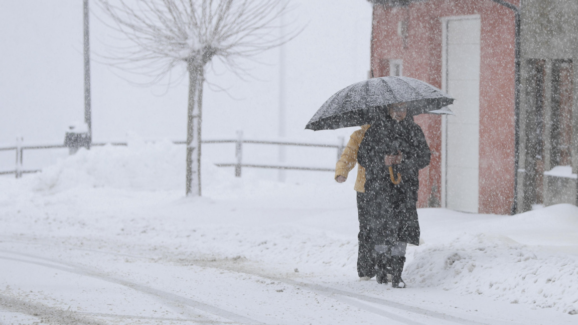 В почти цяла Андалусия са спрени учебните занятия