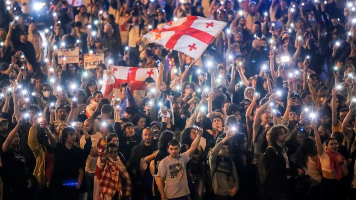 Протест в Грузия срещу закона за чуждестранните агенти
