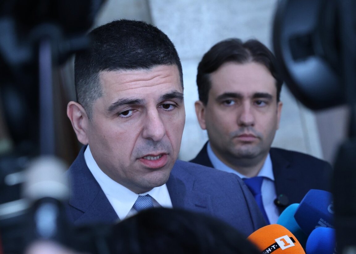 Борислав Сарафов вече не е главен прокурор, заявиха от "Да, България"