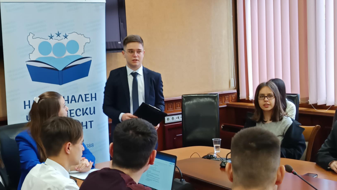 Ученици от 8 до 12 клас от Варна учредиха Варненски ученически съвет