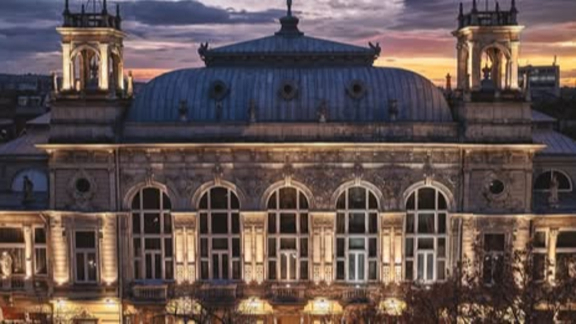 Двама с един билет...