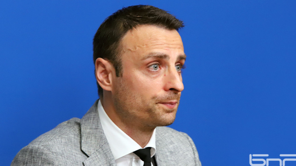 Бербатов предложи плановете "Отворен сал...