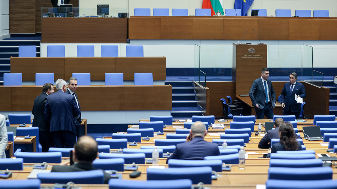 В петък депутатите за втори пореден ден не събраха кворум за работа в парламента