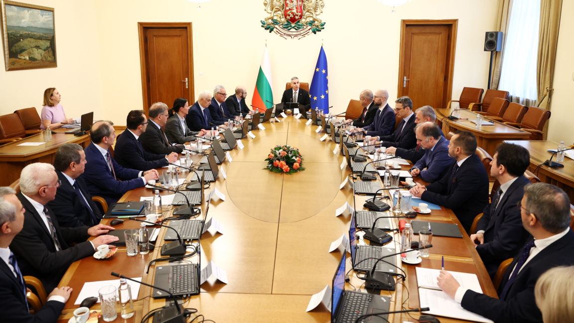 Cellule de crise face à la hausse des pr...