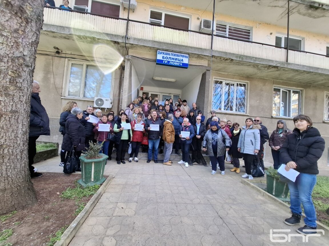 Медици от психиатричната помощ: Това е протест за бъдещето на здравеопазването!