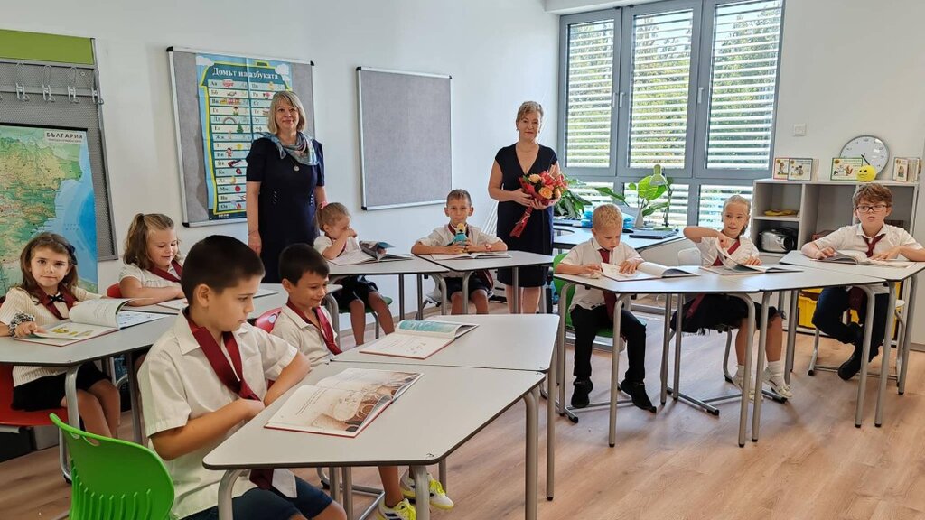 La cuarta generación de búlgaros en Hungría llena las aulas de la escuela dominical búlgara