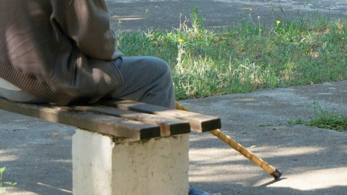 Безизходица: Затварят дом за възрастни, ...