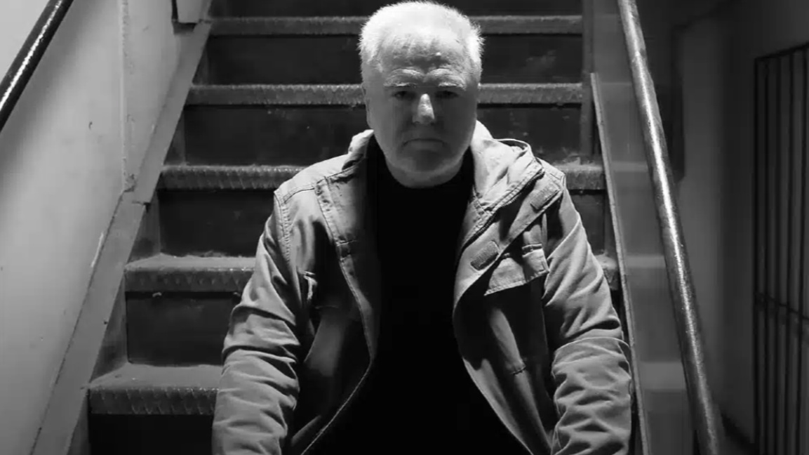 Близки и почитатели си взеха последно сб...