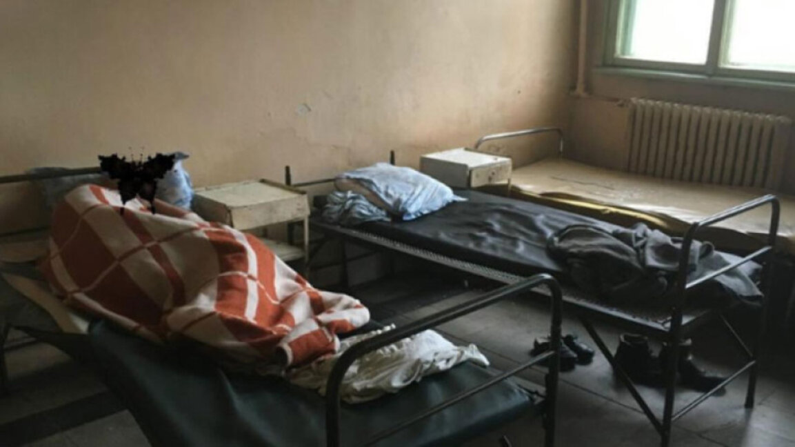 Работещи в държавни психиатрични болници излизат на протест пред МЗ