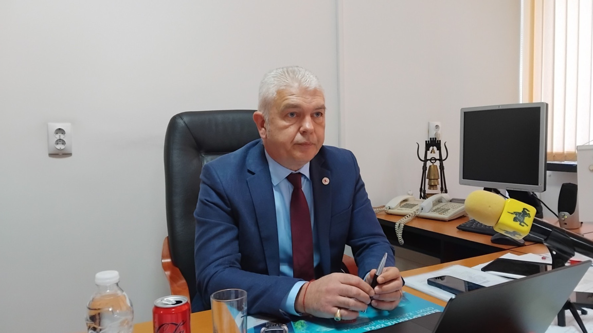 Директорът на МБАЛ "Рахила Ангелова" д-р Явор Дренски