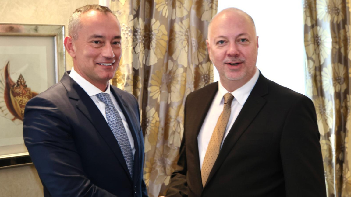 Николай Младенов и Росен Желязков