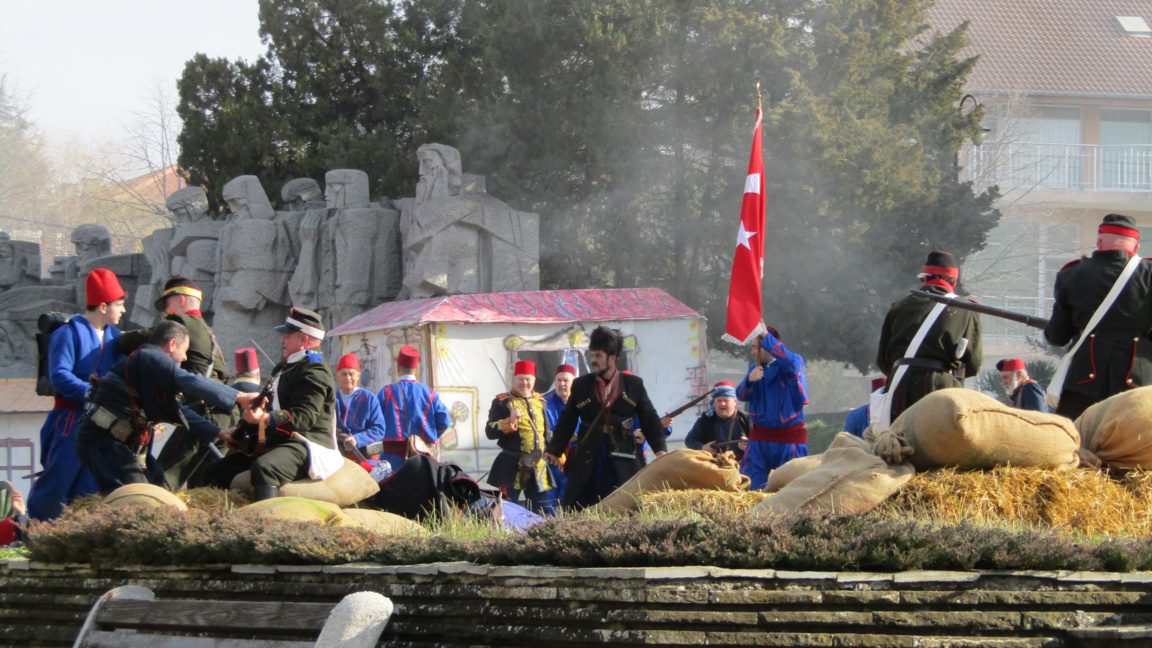 Живи картини от „Освобождението на Пресл...