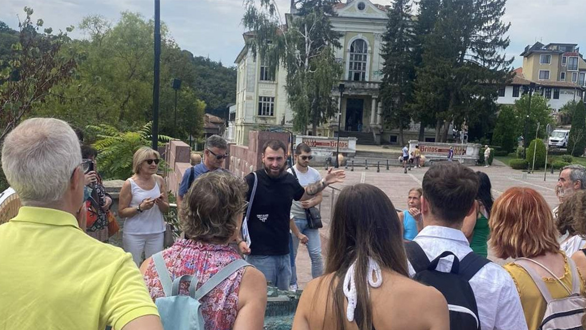 Durcissement des mesures contre les guides-conférenciers non-agréés…