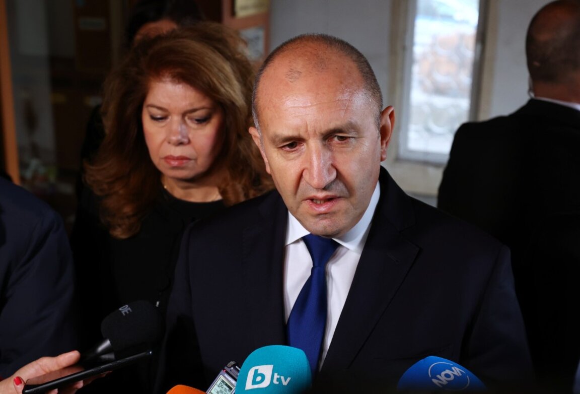 Румен Радев