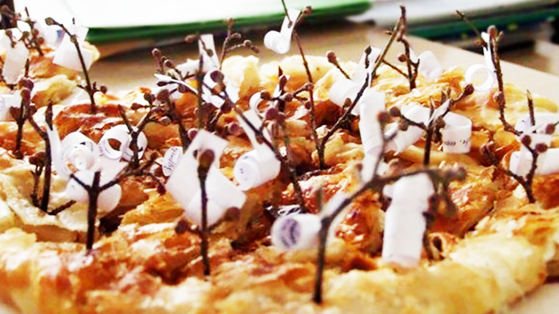 Первый день Нового года встречает всех н...