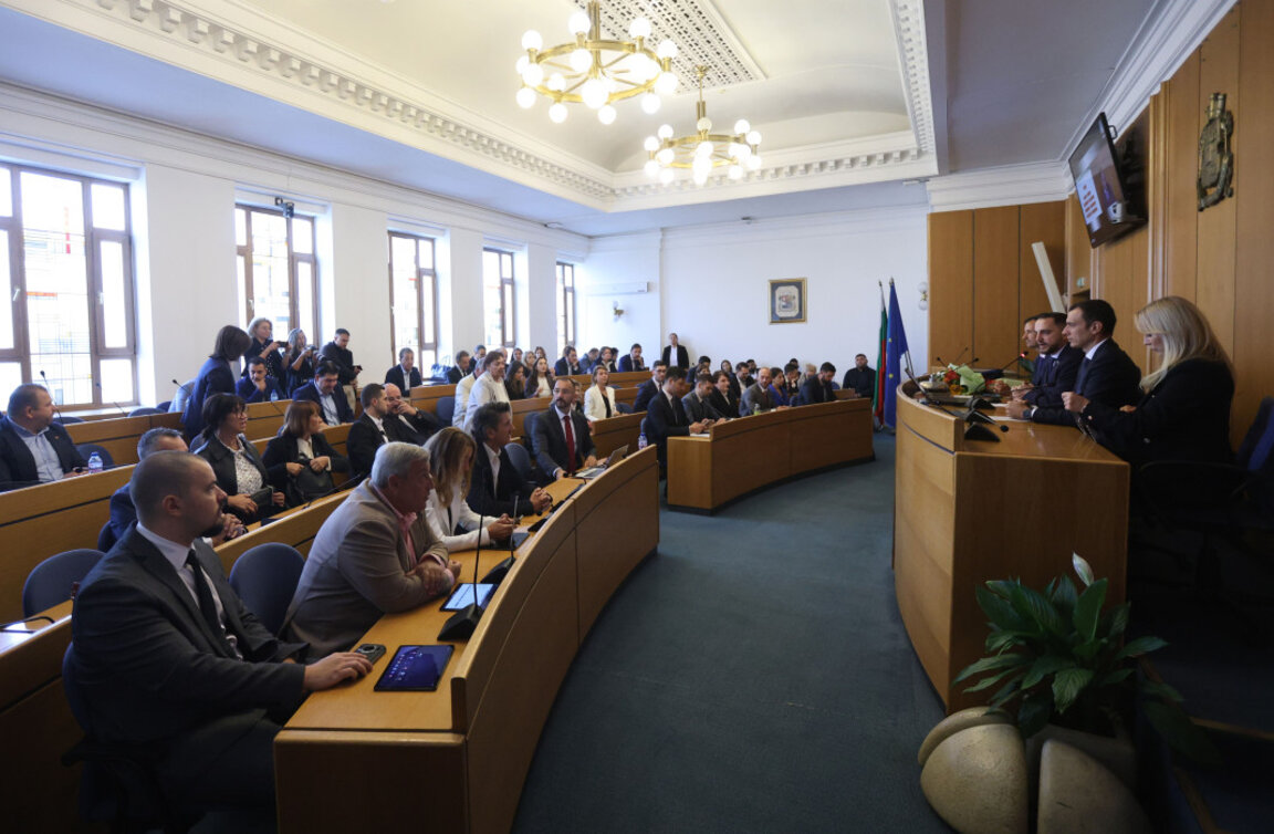 Ваня Тагарева, СОС: Ролята на самите търговски центрове е много важна за ограничаване на насилието в моловете