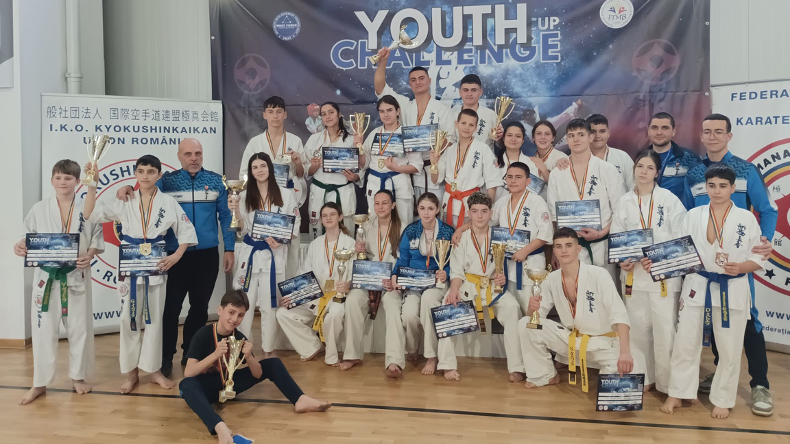 Куп медали от Букурещ...