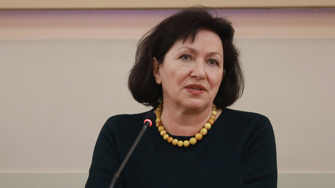 Красимира Стоянова гост-солист на Нового...