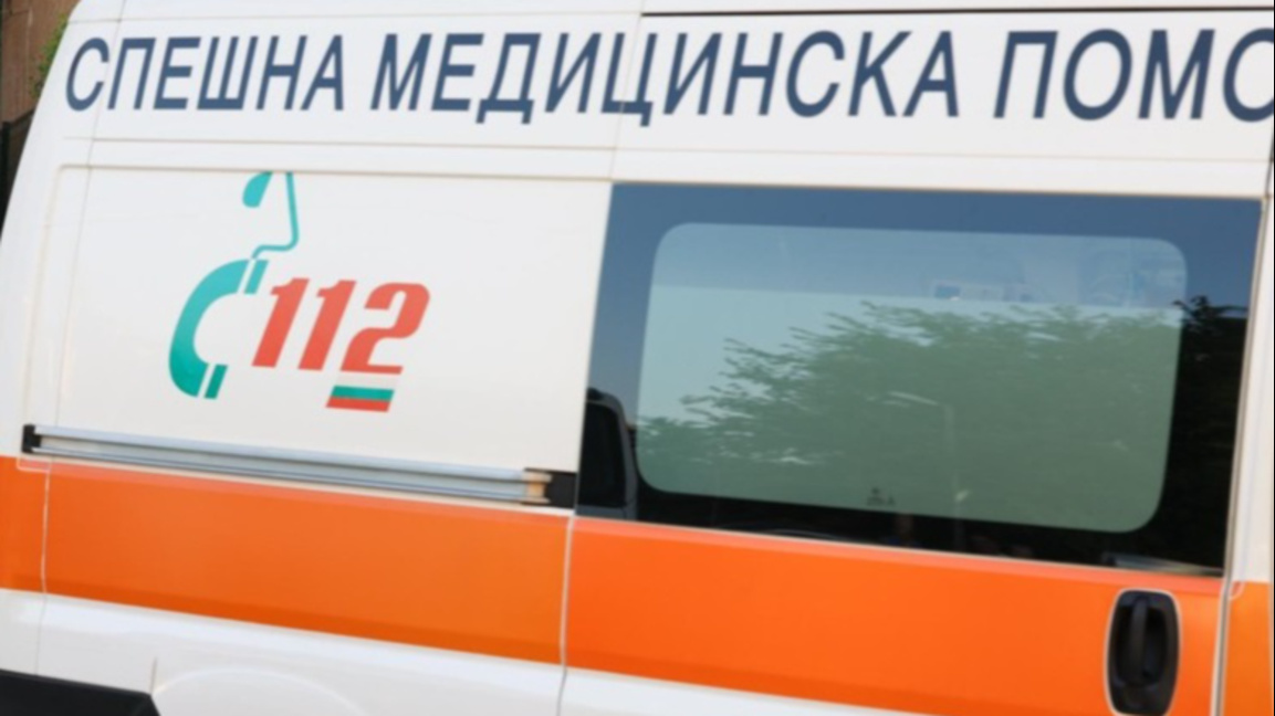 Спешна медицинска помощ линейка