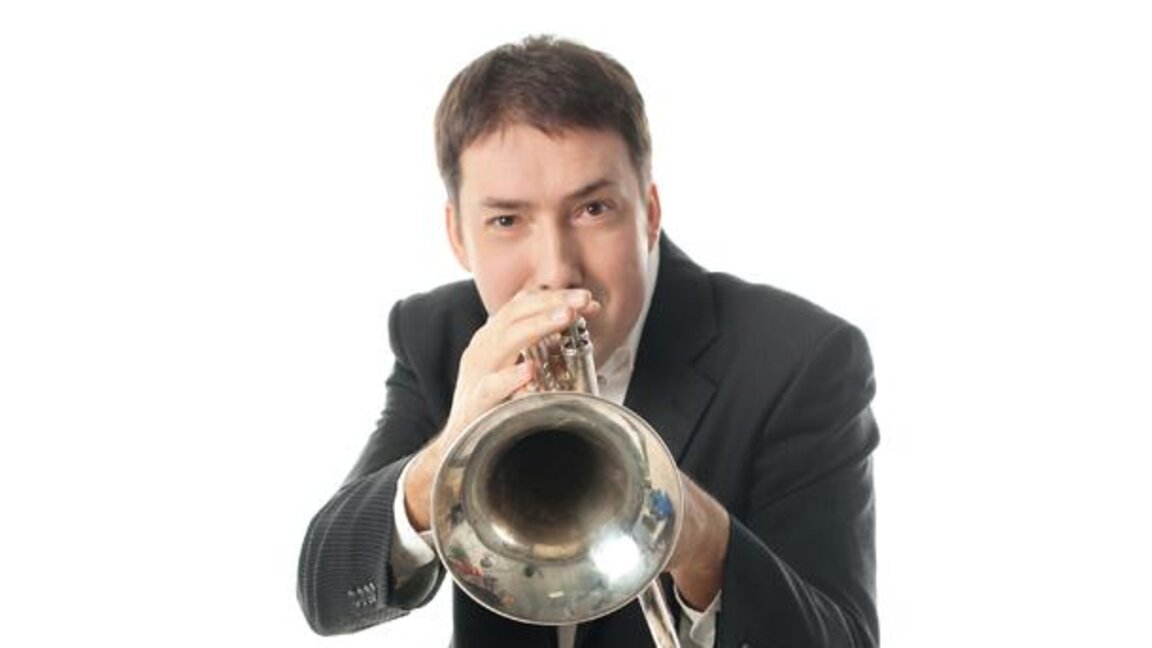 Биг бенд джаз академия с Михаил Йосифов в Първо студио на БНР