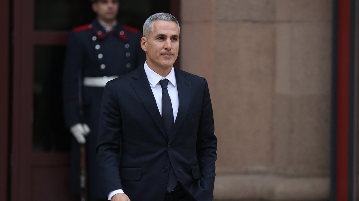 Отдалечеността на Гюров от ГЕРБ и ДПС го...