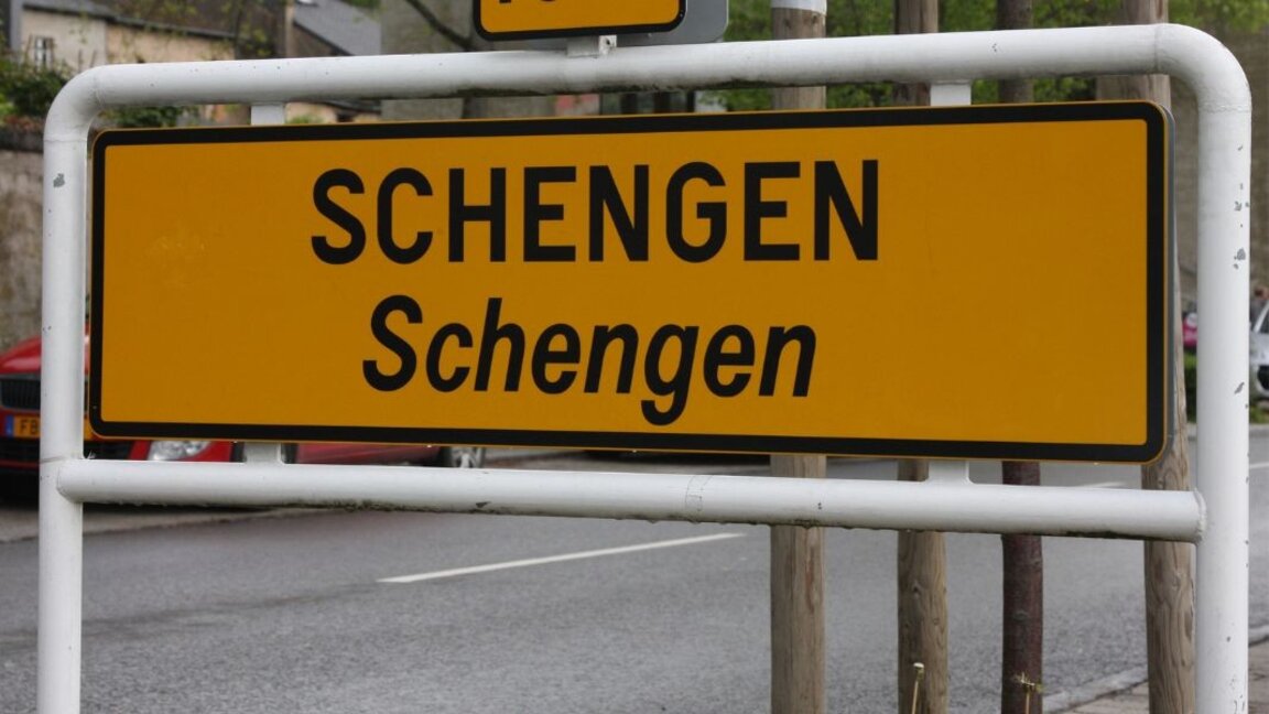 Австрийски медии: Възелът "Шенген" може скоро да бъде развързан за България и Румъния