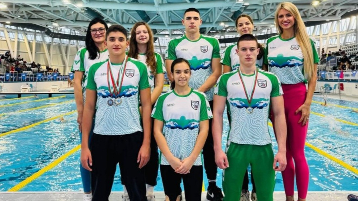 Плувците от „Берое“ изпратиха много добр...