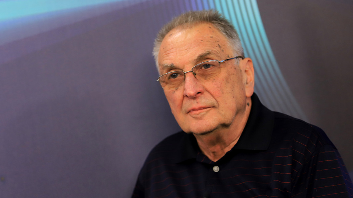 Οι βουλευτές εξετάζουν την κατάσταση των...