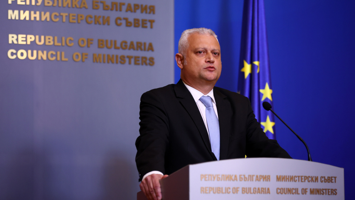 Служебният министър на вътрешните работи Емил Дечев прави изявление за медиите в МС - 23 февруари 2026 г.