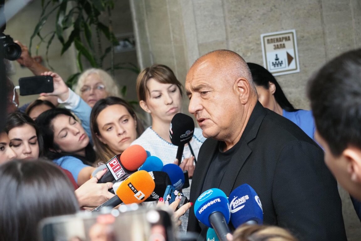 Борисов за вота на недоверие: Проява на безотговорност