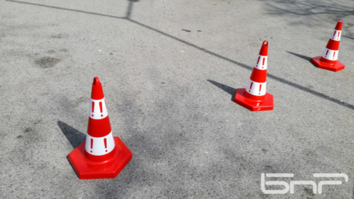 паркинг; паркиране