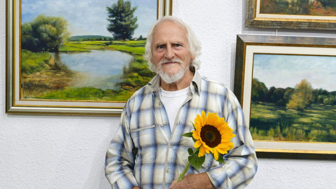 "Между небето и земята" с художника Иван...