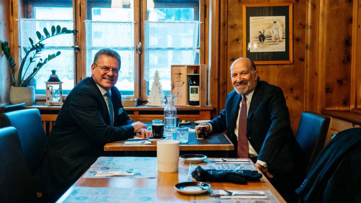 Лутник: САЩ са ангажирани с прилагане на...