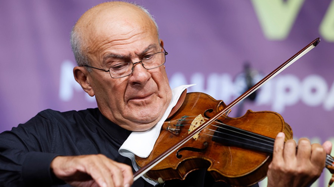 Безплатен майсторски клас по цигулка с М...