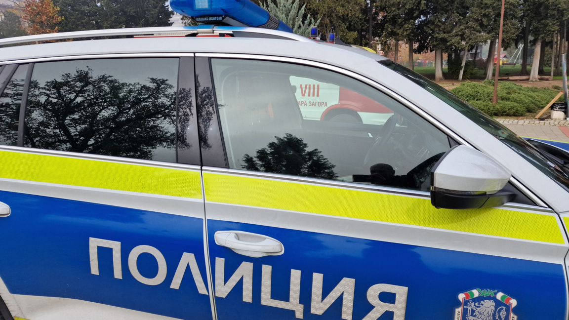 Кола и камион катастрофираха на АМ "Трак...