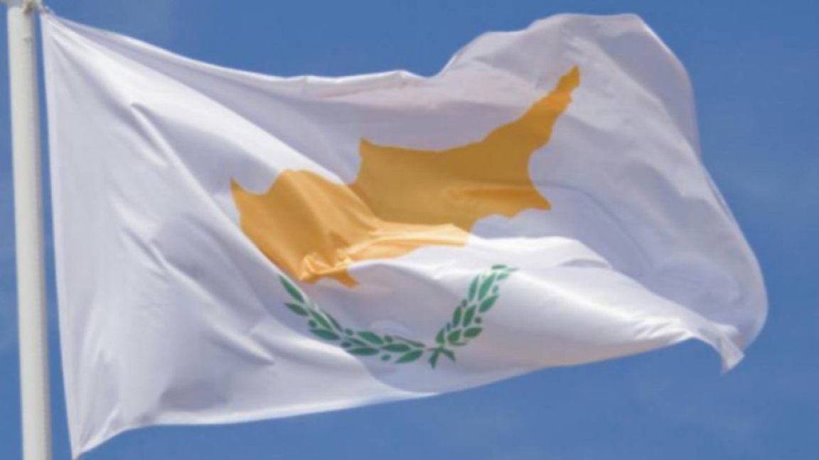 Кипър ускорява процедурите по депортиран...