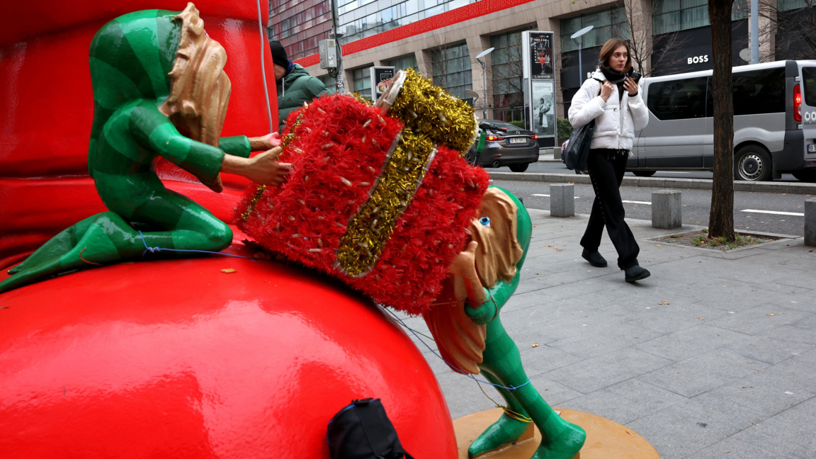 Румънците ще заделят по-малко пари за подаръци тази Коледа