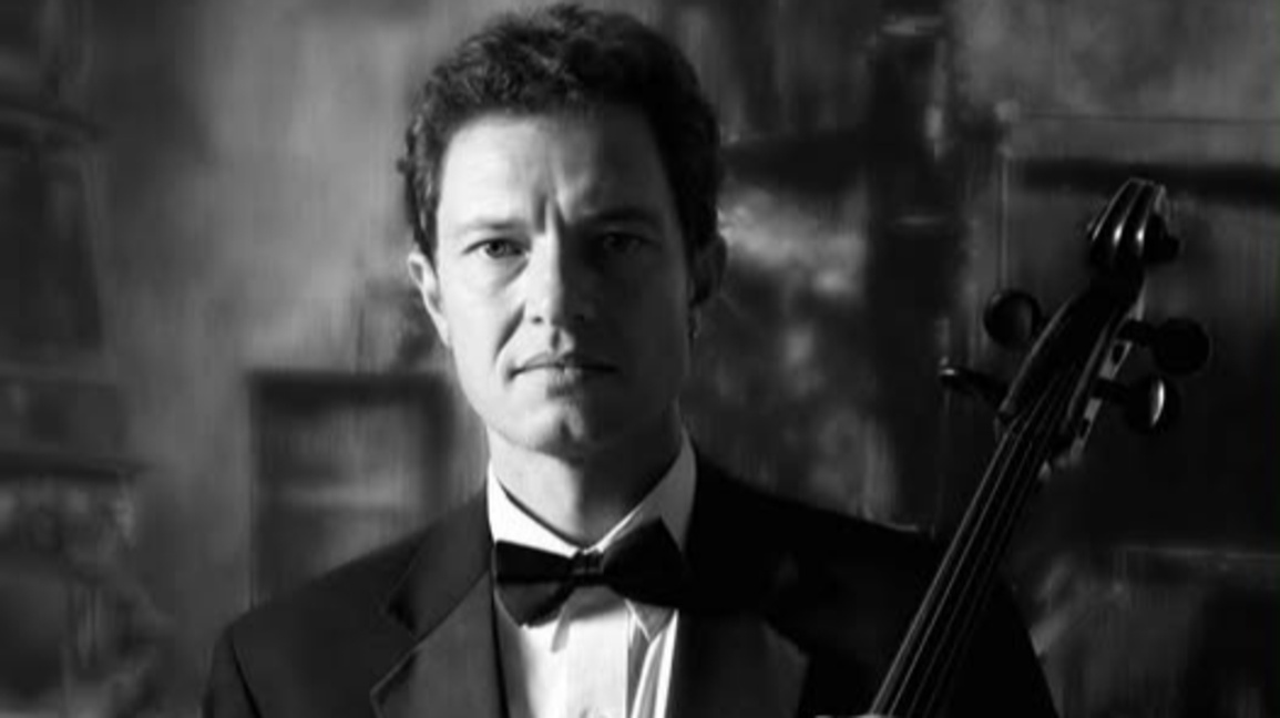 Почина виолончелистът Иван Лалев...
