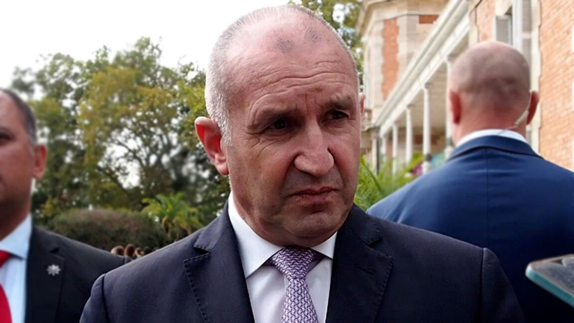 Във Варна президентът Радев призова да се провери какъв е тайният свидетел по делото "Коцев"