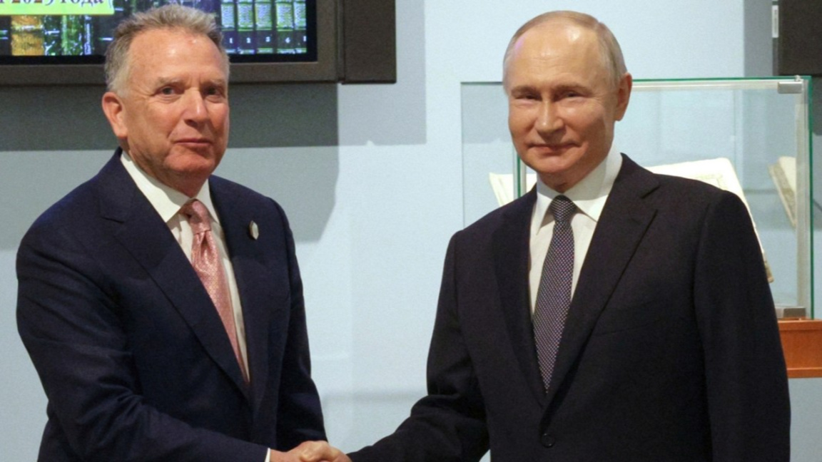 Стив Уиткоф и Владимир Путин ще разговарят днес в Москва.