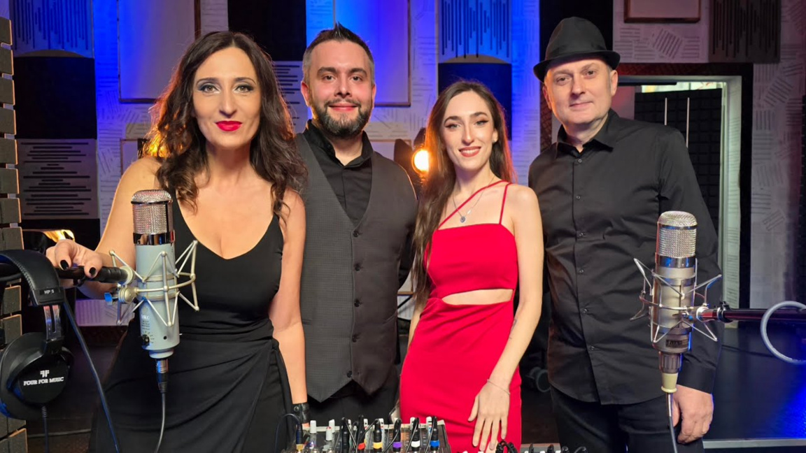 Maria Mutafchieva feat. Georgi Stresow, Miroslaw Mutafchiev & RIA – Mosaikstücke