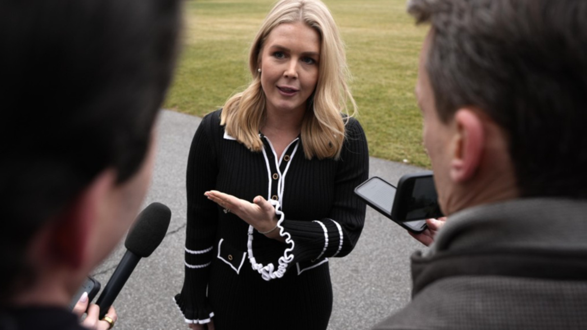 Керълайн Левит