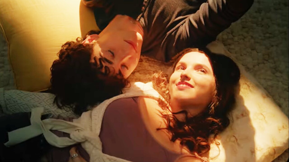 Ροζ γυαλιά - νέο βήμα στην μουσική σταδιοδρομία της ANNISTA