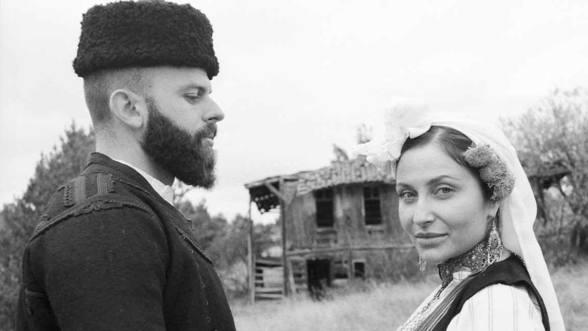 Певицата Mia D