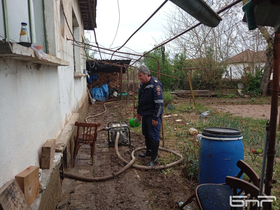 Хората в наводнените села в Монтанско имат нужда от помощ