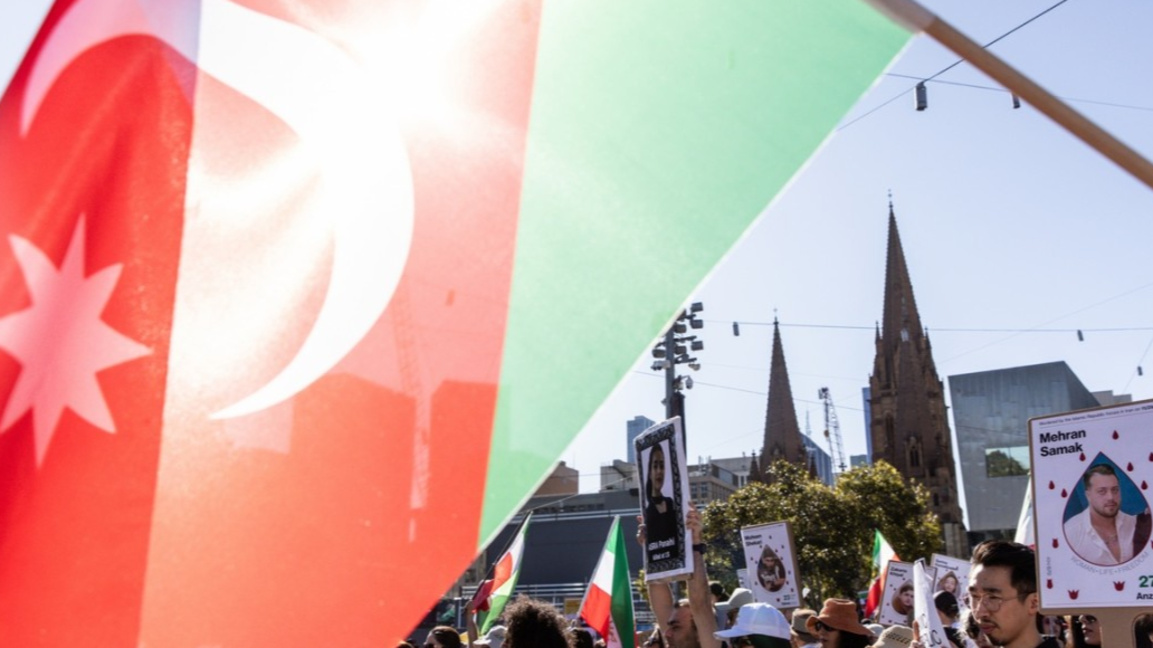 Иран до голяма степен е откъснат от външния свят